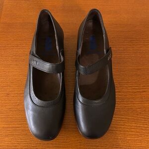 Wolky Mary Jane Clogs Women's Black Leather Comfort Casual Size EU 40 (9 US)